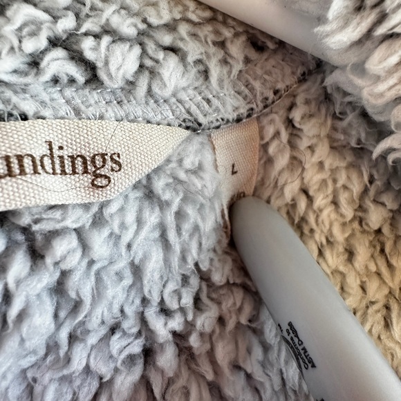 Soft Surroundings So Cozy Gray Vest Plush Sherpa
Fleece - Picture 8 of 11